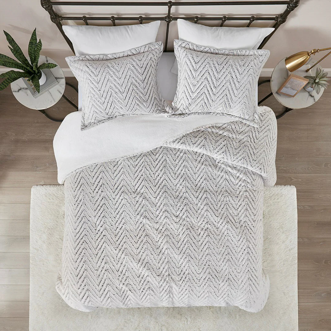 Adelyn Alternative Comforter Set - Image 3