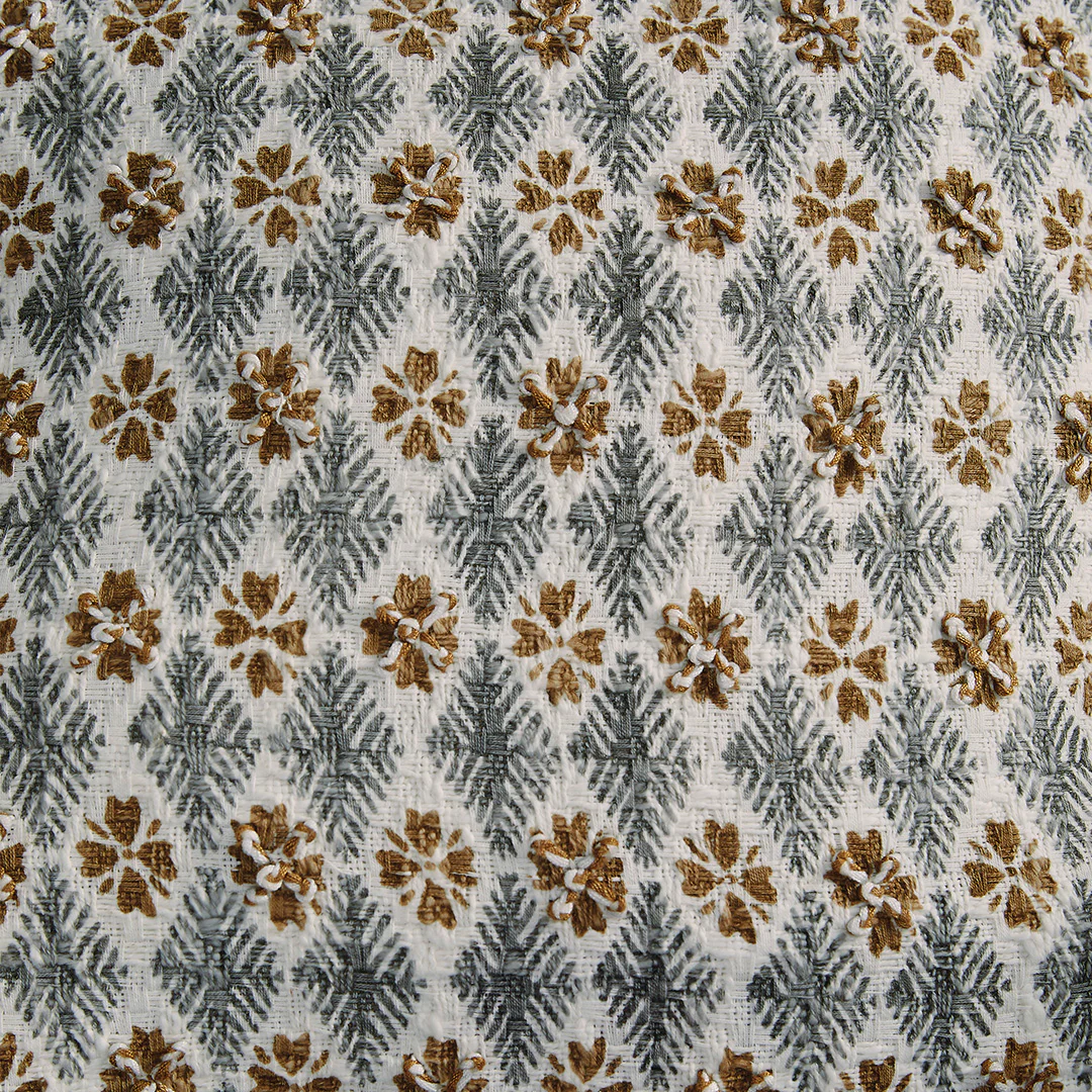 Dainwick Pillow - Image 5