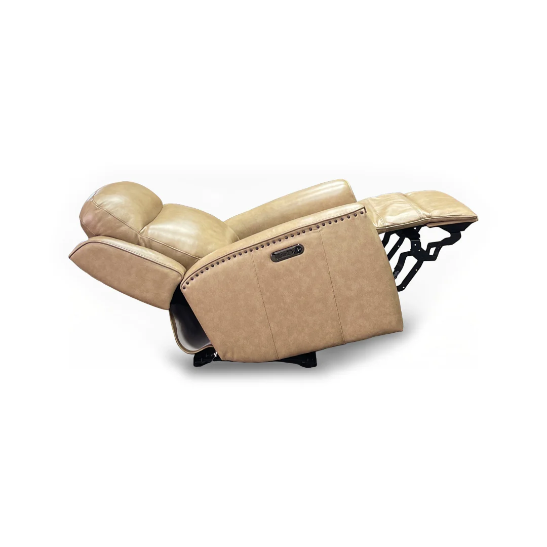Douglas Zero-G Recliner - Image 6