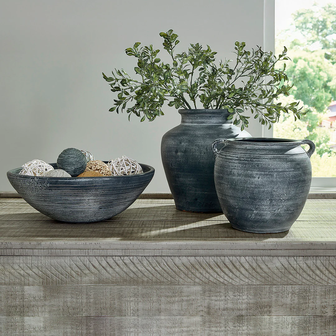 Meadie Vase II - Image 4