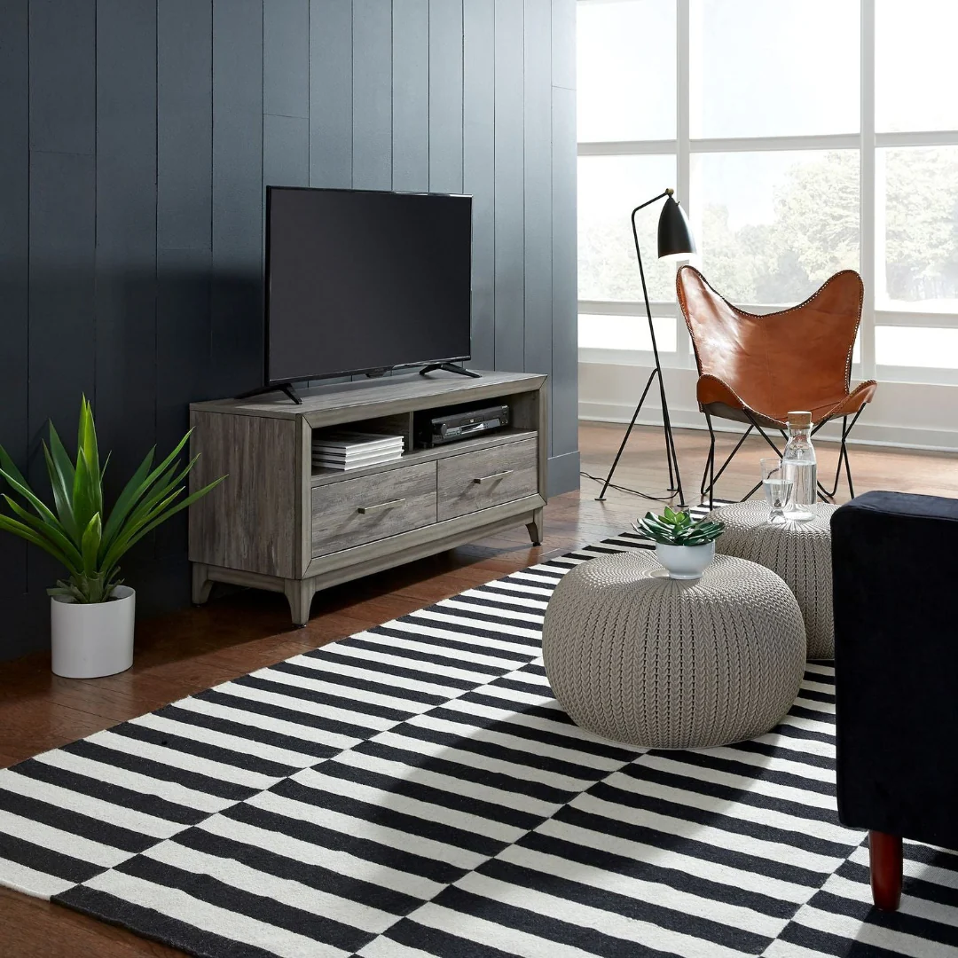 Mercury TV Console - Image 2
