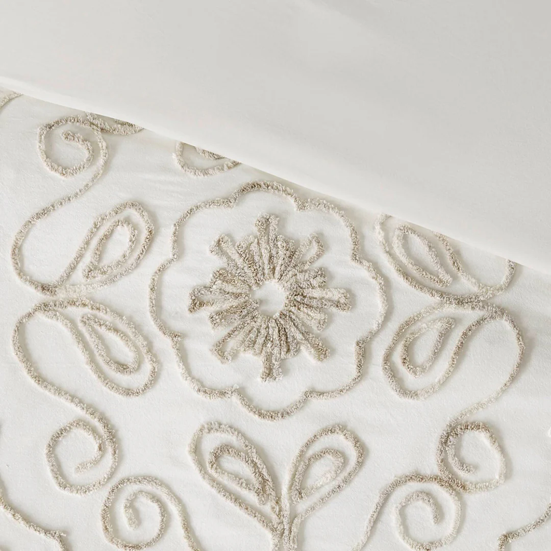 Violette Coverlet Set - Image 5